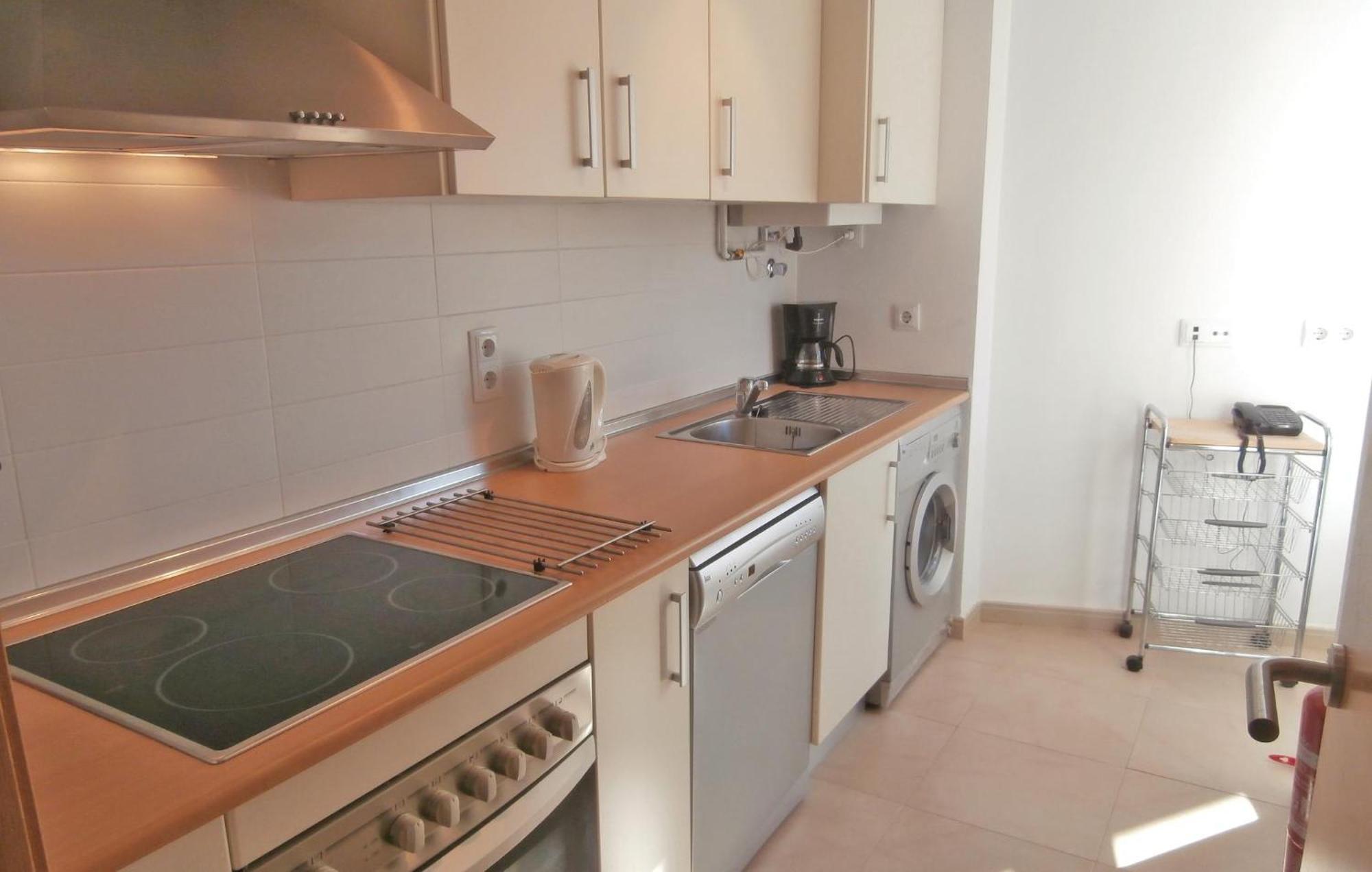 2 Bedroom Beautiful Apartment In Sucina Kültér fotó